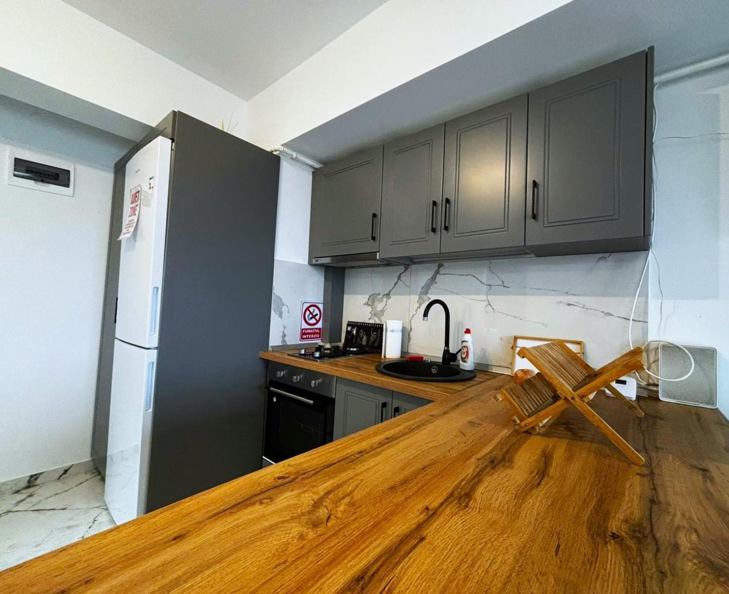 Sky View - Free Parking Apartment Iasi Exterior photo
