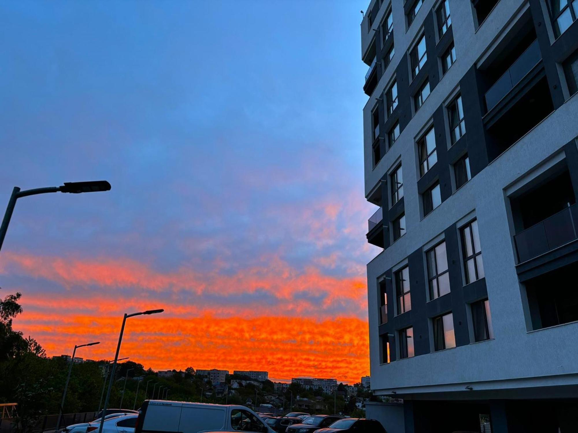 Sky View - Free Parking Apartment Iasi Exterior photo