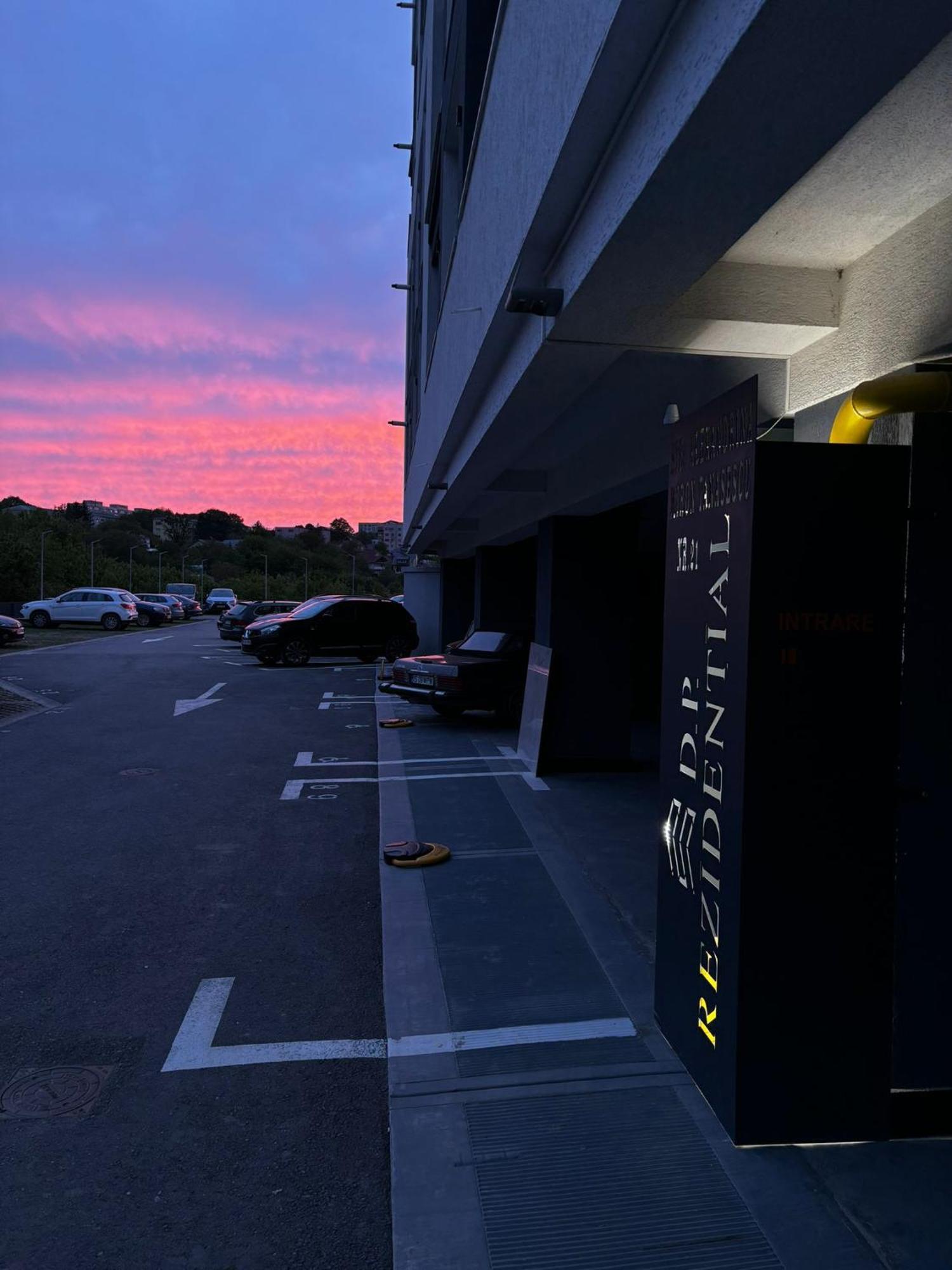 Sky View - Free Parking Apartment Iasi Exterior photo