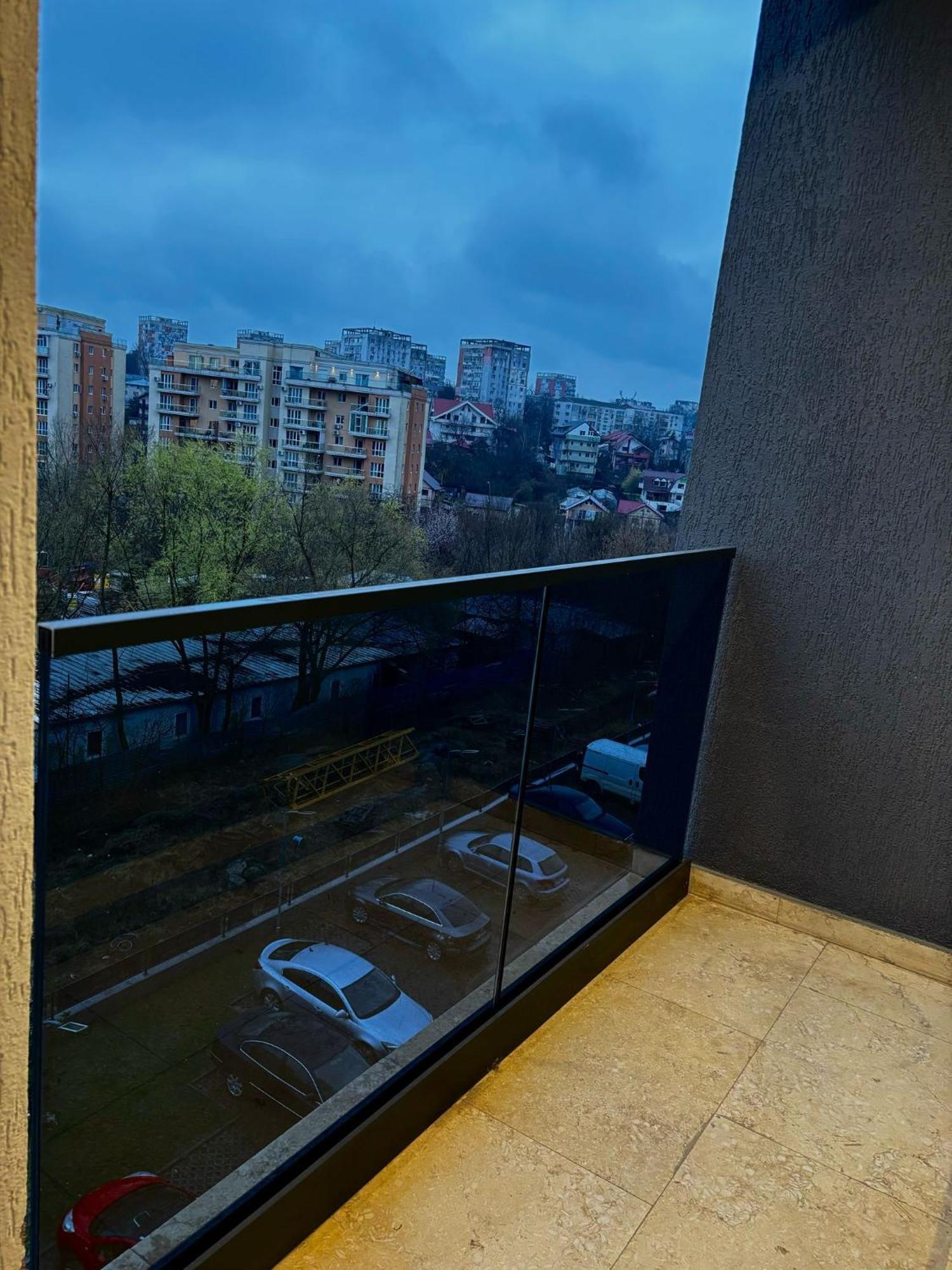 Sky View - Free Parking Apartment Iasi Exterior photo